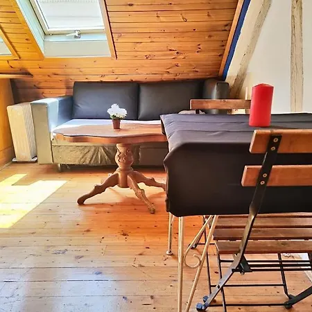 Perfect Location Free Wifi Center Three People Apartment